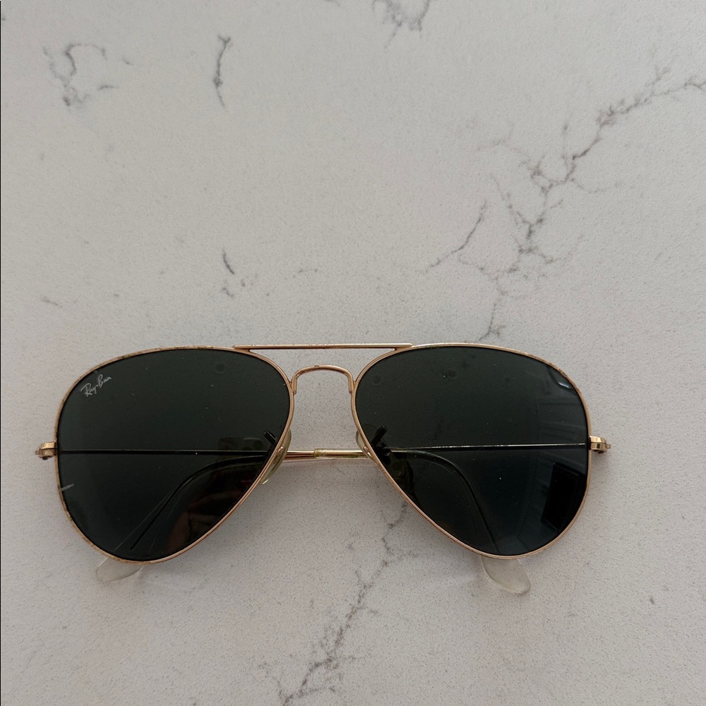 Ray-Ban Classic Gold Frame Sunglasses